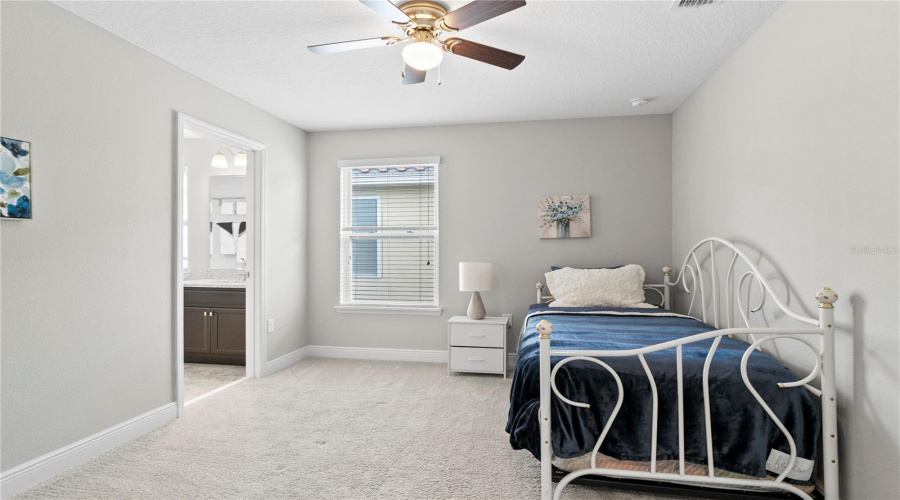 DAVENPORT, Florida 33837, 5 Bedrooms Bedrooms, ,4 BathroomsBathrooms,Residential,For Sale,WILDWOOD,0,MFRO6302043