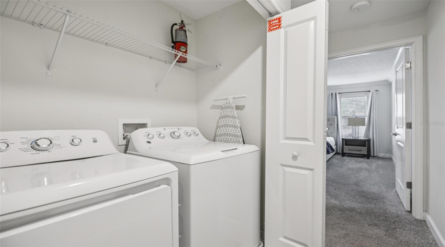 DAVENPORT, Florida 33896, 4 Bedrooms Bedrooms, ,3 BathroomsBathrooms,Residential,For Sale,STINGER,0,MFRO6391545