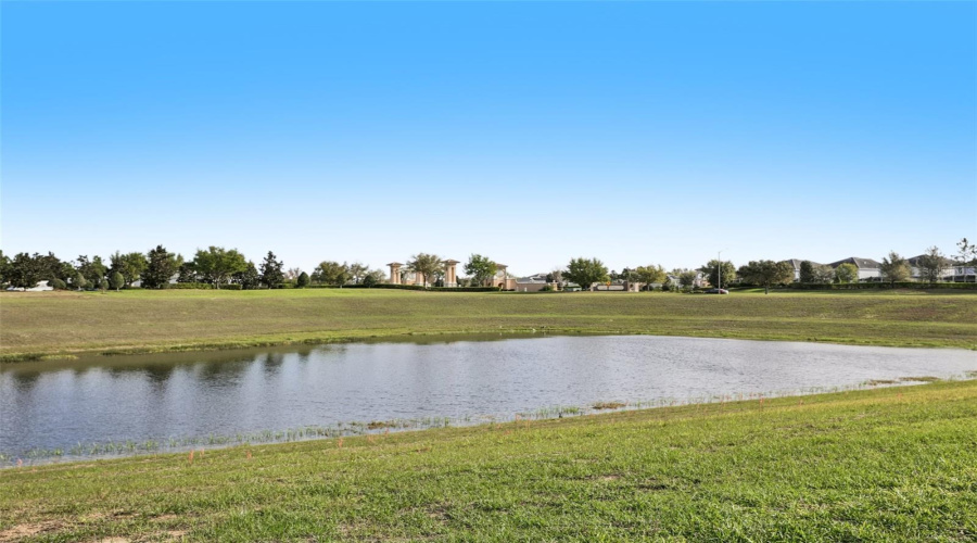 DAVENPORT, Florida 33896, 4 Bedrooms Bedrooms, ,3 BathroomsBathrooms,Residential,For Sale,STINGER,0,MFRO6391545