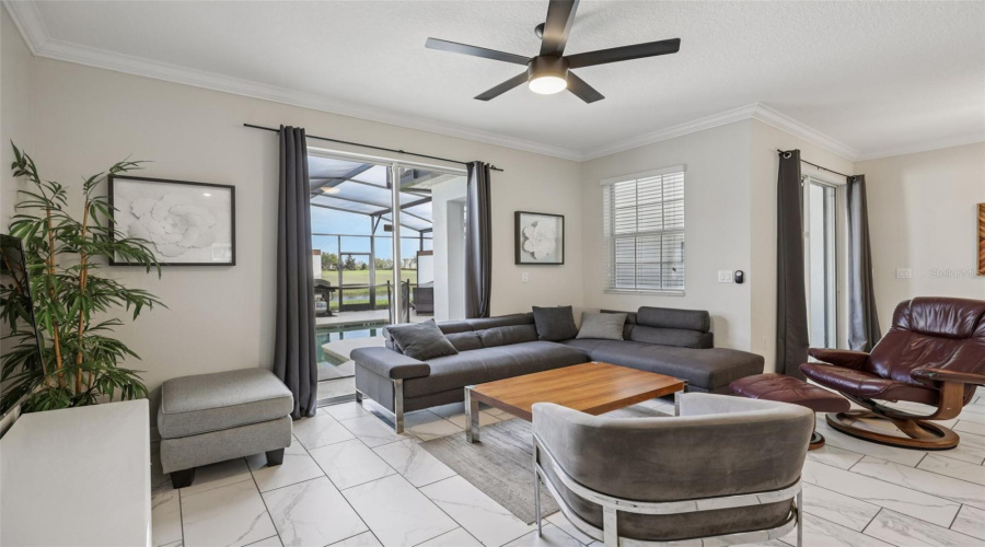 DAVENPORT, Florida 33896, 4 Bedrooms Bedrooms, ,3 BathroomsBathrooms,Residential,For Sale,STINGER,0,MFRO6391545