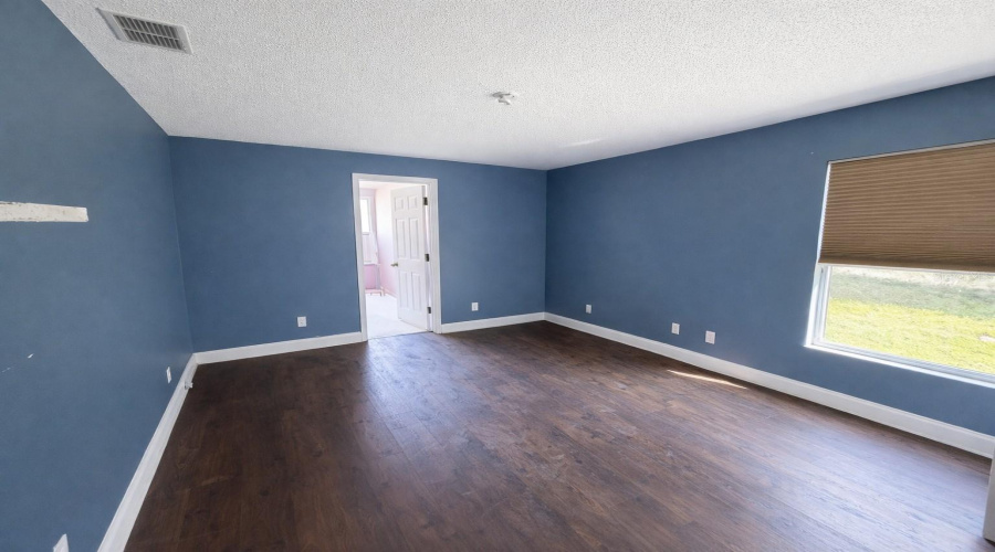 DAVENPORT, Florida 33837, 3 Bedrooms Bedrooms, ,2 BathroomsBathrooms,Residential,For Sale,LAKE CHARLES,0,MFRS5143999