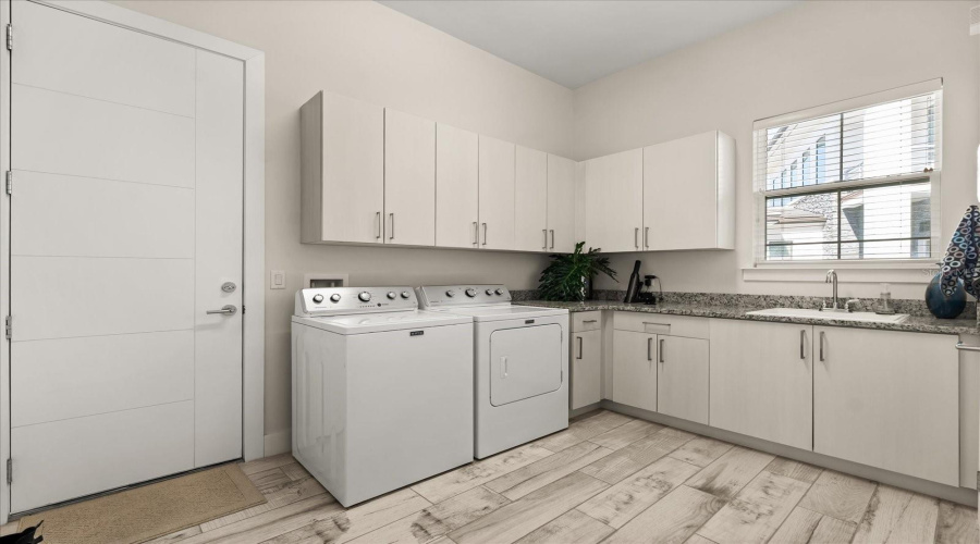 REUNION, Florida 34747, 5 Bedrooms Bedrooms, ,4 BathroomsBathrooms,Residential,For Sale,EXCITEMENT,0,MFRO6392786