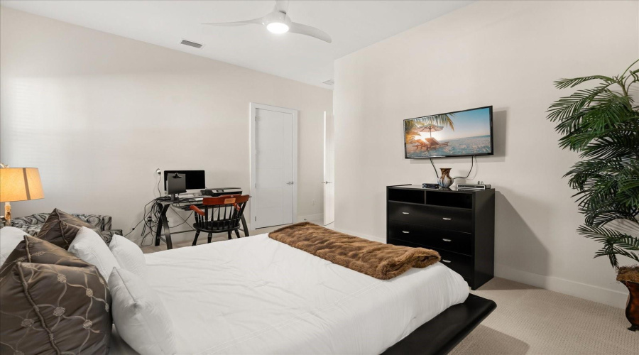 REUNION, Florida 34747, 5 Bedrooms Bedrooms, ,4 BathroomsBathrooms,Residential,For Sale,EXCITEMENT,0,MFRO6392786