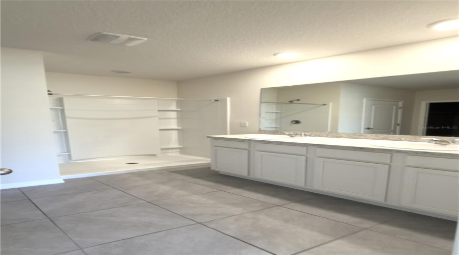 DAVENPORT, Florida 33837, 4 Bedrooms Bedrooms, ,2 BathroomsBathrooms,Residential,For Sale,REGENCY RIDGE,0,MFRO6392871