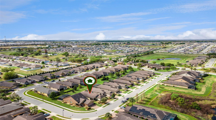 DAVENPORT, Florida 33837, 2 Bedrooms Bedrooms, ,2 BathroomsBathrooms,Residential,For Sale,CANTABRIA,0,MFRS5145740