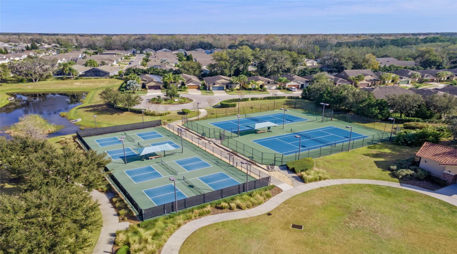 DAVENPORT, Florida 33837, 2 Bedrooms Bedrooms, ,2 BathroomsBathrooms,Residential,For Sale,CANTABRIA,0,MFRS5145740