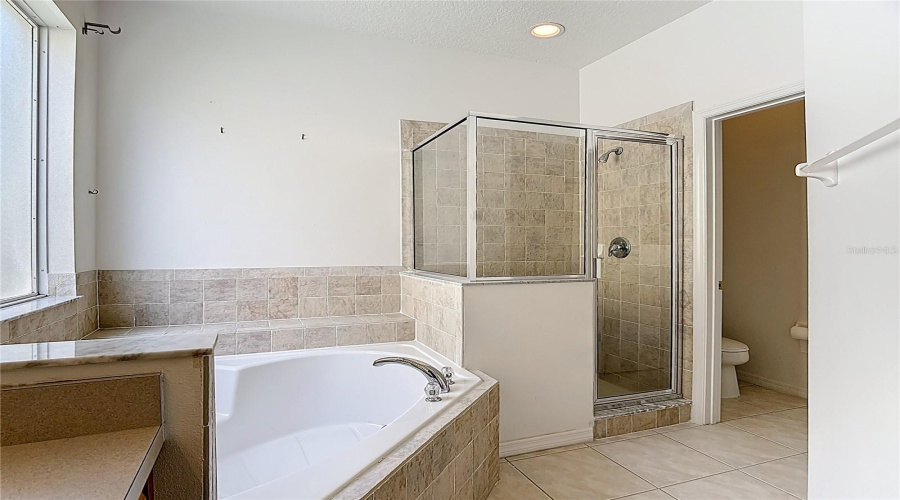 KISSIMMEE, Florida 34747, 6 Bedrooms Bedrooms, ,4 BathroomsBathrooms,Residential,For Sale,PALM HARBOR,0,MFRO6393044