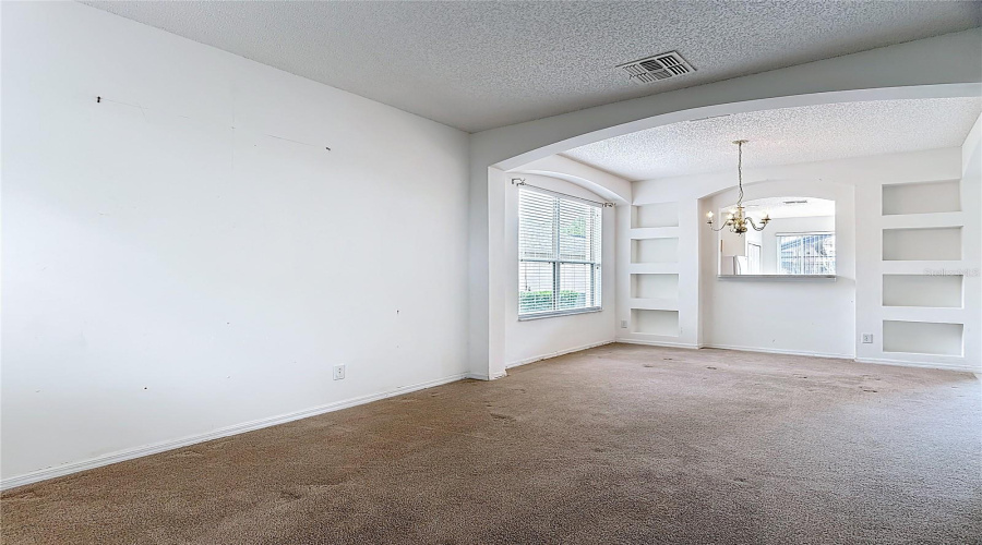 KISSIMMEE, Florida 34747, 6 Bedrooms Bedrooms, ,4 BathroomsBathrooms,Residential,For Sale,PALM HARBOR,0,MFRO6393044