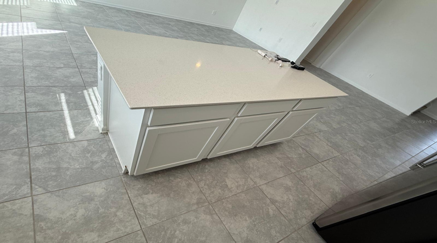 DAVENPORT, Florida 33896, 3 Bedrooms Bedrooms, ,2 BathroomsBathrooms,Residential,For Sale,BOGEY,0,MFRO6392785