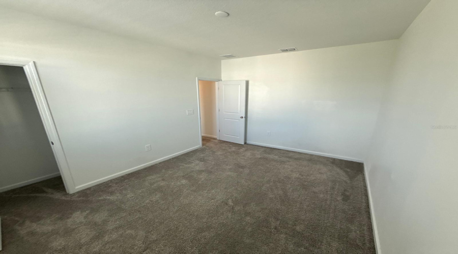 DAVENPORT, Florida 33896, 3 Bedrooms Bedrooms, ,2 BathroomsBathrooms,Residential,For Sale,BOGEY,0,MFRO6392785