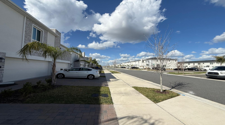 DAVENPORT, Florida 33896, 3 Bedrooms Bedrooms, ,2 BathroomsBathrooms,Residential,For Sale,BOGEY,0,MFRO6392785