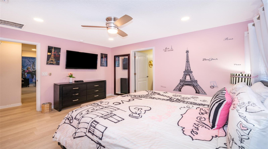 KISSIMMEE, Florida 34747, 5 Bedrooms Bedrooms, ,4 BathroomsBathrooms,Residential,For Sale,CANDY PALM,0,MFRS5146382