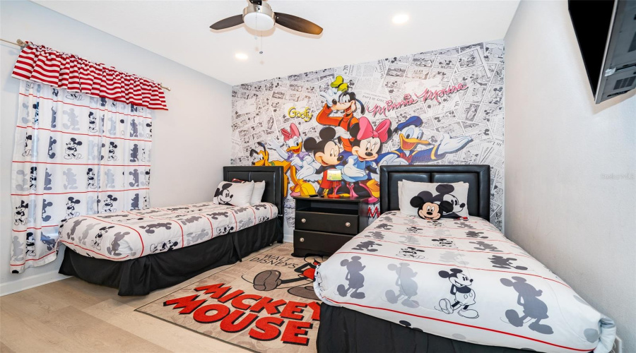 KISSIMMEE, Florida 34747, 5 Bedrooms Bedrooms, ,4 BathroomsBathrooms,Residential,For Sale,CANDY PALM,0,MFRS5146382