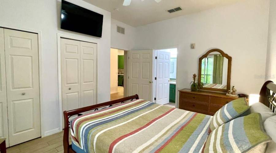 DAVENPORT, Florida 33837, 3 Bedrooms Bedrooms, ,2 BathroomsBathrooms,Residential,For Sale,RUM,0,MFRO6393086