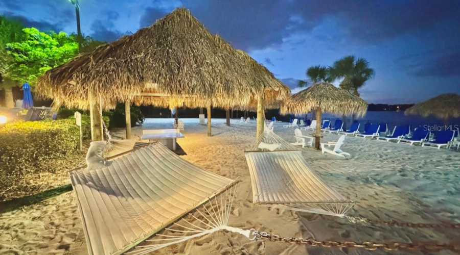 DAVENPORT, Florida 33837, 3 Bedrooms Bedrooms, ,2 BathroomsBathrooms,Residential,For Sale,RUM,0,MFRO6393086