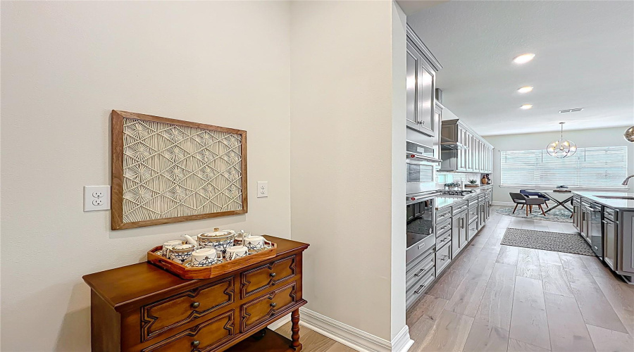 ORLANDO, Florida 32836, 5 Bedrooms Bedrooms, ,5 BathroomsBathrooms,Residential,For Sale,WOODLAND FOREST,0,MFRS5128822