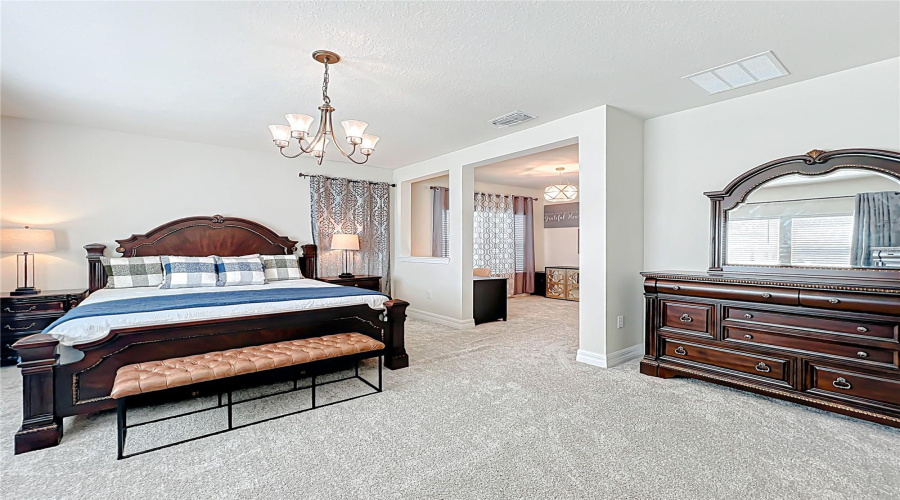 ORLANDO, Florida 32836, 5 Bedrooms Bedrooms, ,5 BathroomsBathrooms,Residential,For Sale,WOODLAND FOREST,0,MFRS5128822