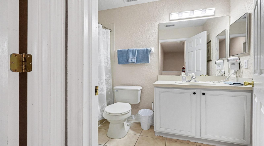 DAVENPORT, Florida 33897, 4 Bedrooms Bedrooms, ,3 BathroomsBathrooms,Residential,For Sale,VERONA,0,MFRO6391465