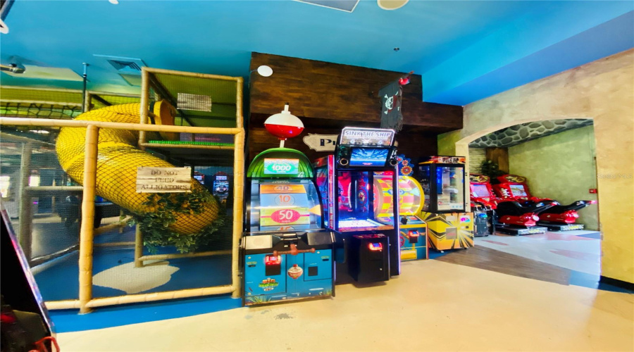 Huge arcade/games!