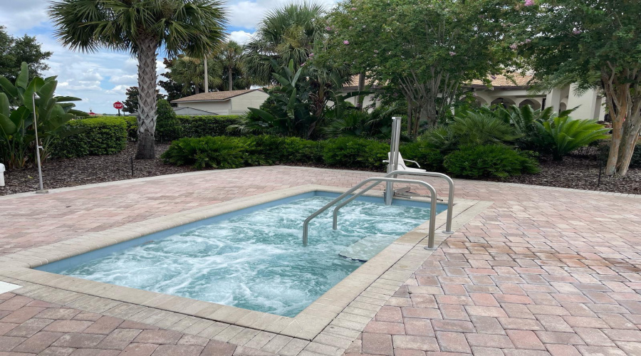 DAVENPORT, Florida 33896, 4 Bedrooms Bedrooms, ,3 BathroomsBathrooms,Residential,For Sale,SANDBAGGER,0,MFRS5146323