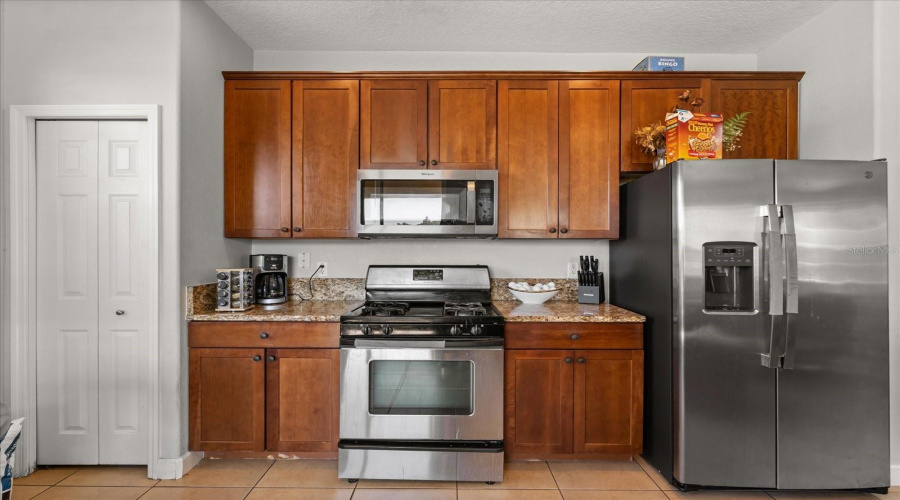 KISSIMMEE, Florida 34747, 3 Bedrooms Bedrooms, ,2 BathroomsBathrooms,Residential,For Sale,ASSEMBLY,0,MFRO6393133