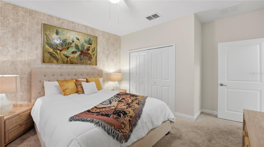 DAVENPORT, Florida 33896, 5 Bedrooms Bedrooms, ,4 BathroomsBathrooms,Residential,For Sale,MOON VALLEY,0,MFRO6307337