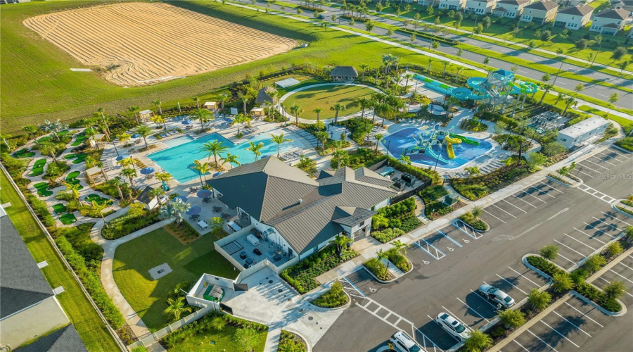 DAVENPORT, Florida 33896, 5 Bedrooms Bedrooms, ,4 BathroomsBathrooms,Residential,For Sale,MOON VALLEY,0,MFRO6307337