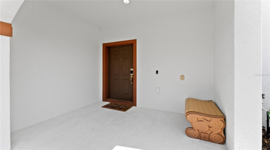 DAVENPORT, Florida 33896, 5 Bedrooms Bedrooms, ,4 BathroomsBathrooms,Residential,For Sale,MOON VALLEY,0,MFRO6307337