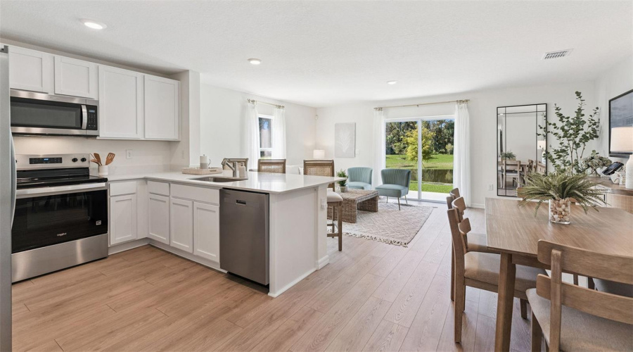 KISSIMMEE, Florida 34746, 3 Bedrooms Bedrooms, ,2 BathroomsBathrooms,Residential,For Sale,BRYANT,0,MFRO6393185