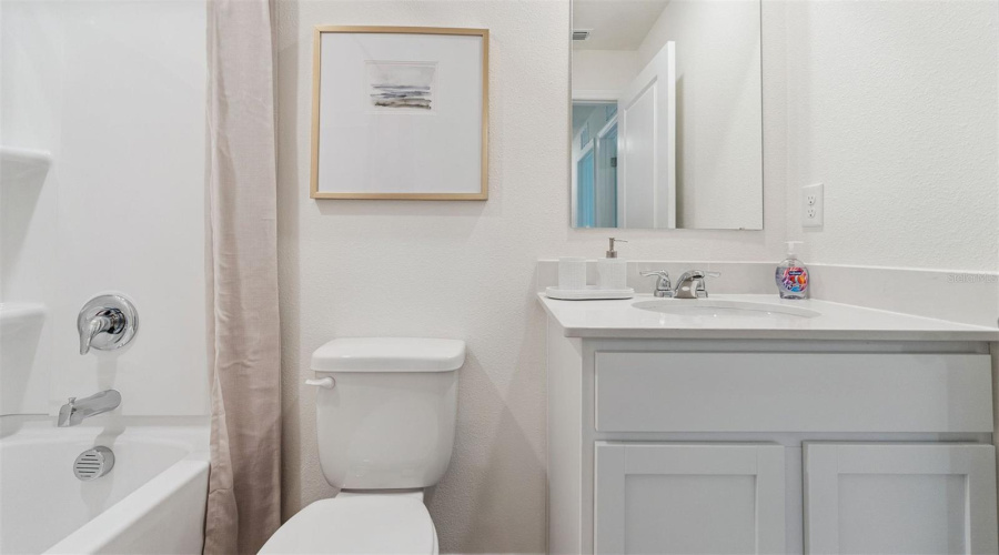 KISSIMMEE, Florida 34746, 3 Bedrooms Bedrooms, ,2 BathroomsBathrooms,Residential,For Sale,BRYANT,0,MFRO6393185