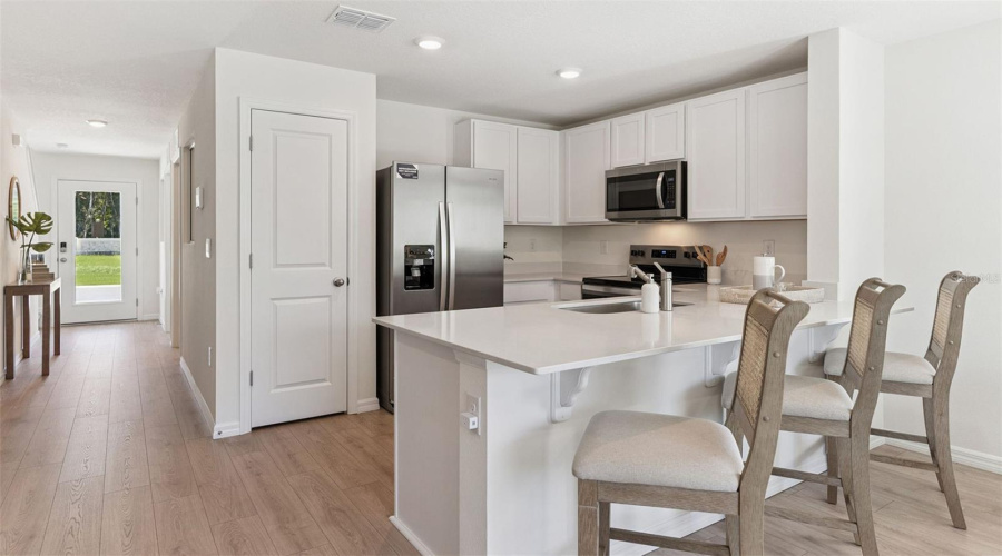 KISSIMMEE, Florida 34746, 3 Bedrooms Bedrooms, ,2 BathroomsBathrooms,Residential,For Sale,BRYANT,0,MFRO6393185