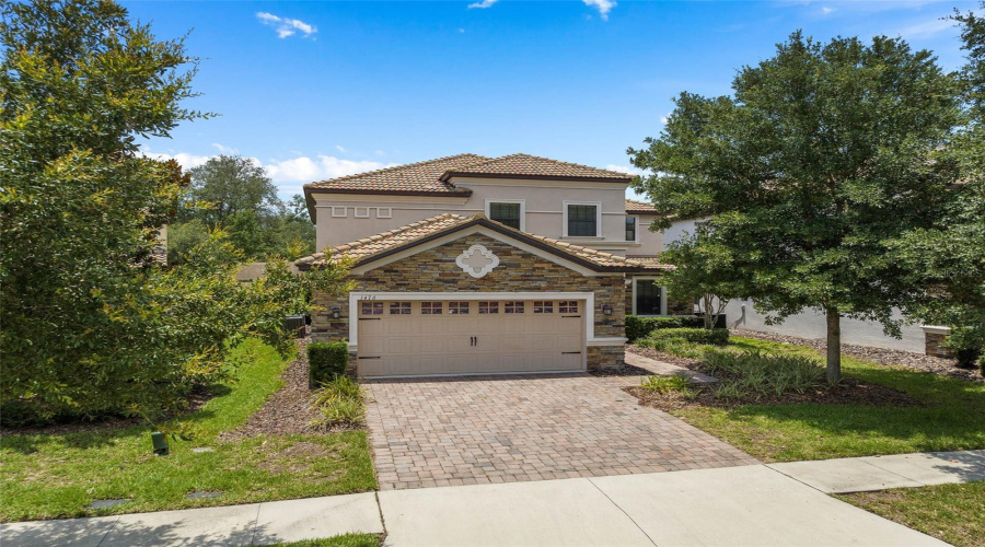 DAVENPORT, Florida 33896, 5 Bedrooms Bedrooms, ,4 BathroomsBathrooms,Residential,For Sale,MOON VALLEY,0,MFRFC317023