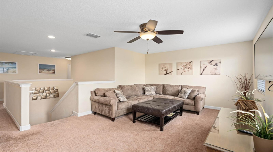 DAVENPORT, Florida 33896, 5 Bedrooms Bedrooms, ,4 BathroomsBathrooms,Residential,For Sale,MOON VALLEY,0,MFRFC317023