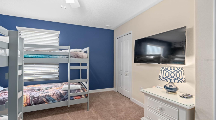 DAVENPORT, Florida 33896, 5 Bedrooms Bedrooms, ,4 BathroomsBathrooms,Residential,For Sale,MOON VALLEY,0,MFRFC317023