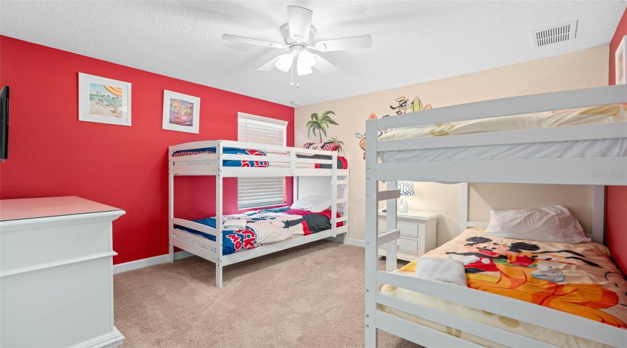 DAVENPORT, Florida 33896, 5 Bedrooms Bedrooms, ,4 BathroomsBathrooms,Residential,For Sale,MOON VALLEY,0,MFRFC317023