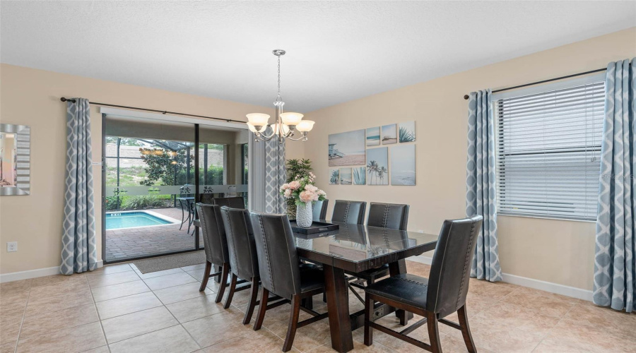 DAVENPORT, Florida 33896, 5 Bedrooms Bedrooms, ,4 BathroomsBathrooms,Residential,For Sale,MOON VALLEY,0,MFRFC317023