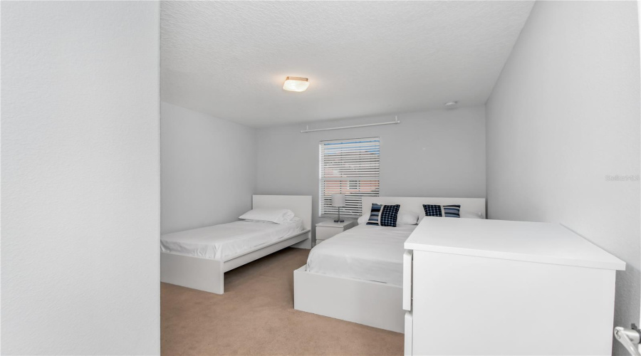 KISSIMMEE, Florida 34747, 4 Bedrooms Bedrooms, ,3 BathroomsBathrooms,Residential,For Sale,CALIFORNIA PALM,0,MFRS5146425