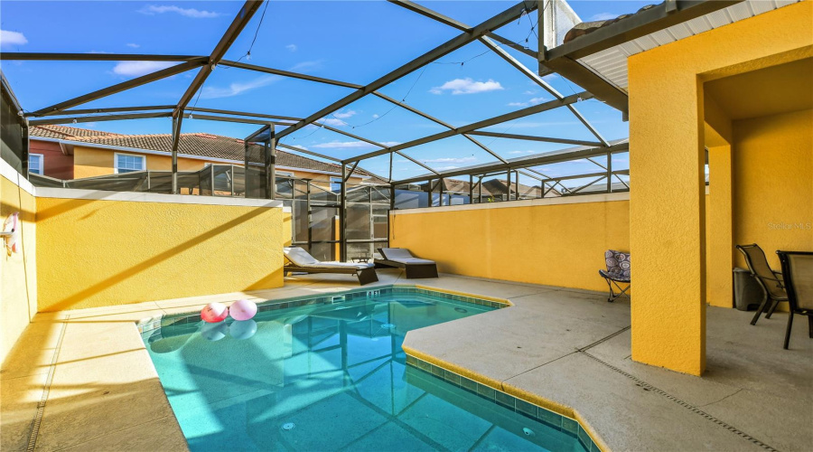 KISSIMMEE, Florida 34747, 4 Bedrooms Bedrooms, ,3 BathroomsBathrooms,Residential,For Sale,CALIFORNIA PALM,0,MFRS5146425