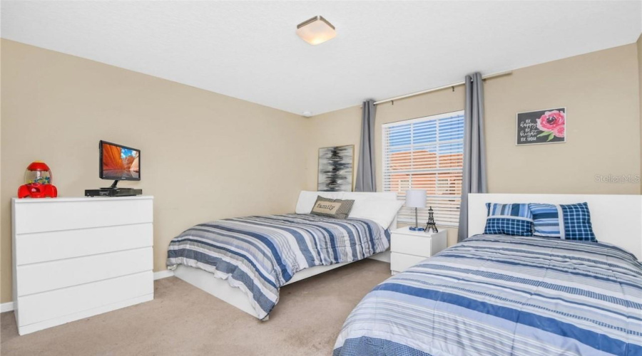 KISSIMMEE, Florida 34747, 4 Bedrooms Bedrooms, ,3 BathroomsBathrooms,Residential,For Sale,CALIFORNIA PALM,0,MFRS5146425