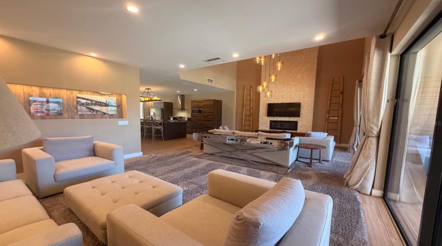 KISSIMMEE, Florida 34747, 3 Bedrooms Bedrooms, ,3 BathroomsBathrooms,Residential,For Sale,BROOKLYN,0,MFRO6393088