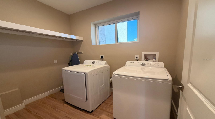 KISSIMMEE, Florida 34747, 3 Bedrooms Bedrooms, ,3 BathroomsBathrooms,Residential,For Sale,BROOKLYN,0,MFRO6393088