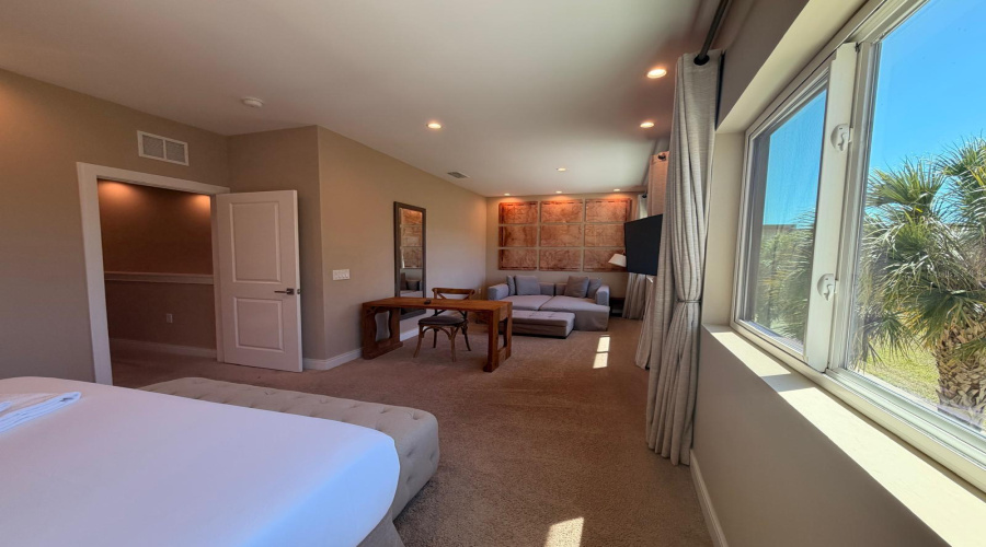 KISSIMMEE, Florida 34747, 3 Bedrooms Bedrooms, ,3 BathroomsBathrooms,Residential,For Sale,BROOKLYN,0,MFRO6393088