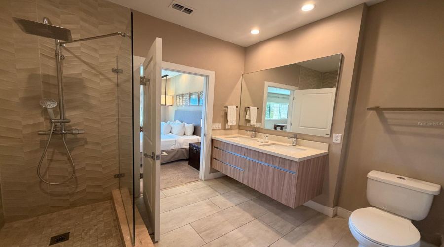 KISSIMMEE, Florida 34747, 3 Bedrooms Bedrooms, ,3 BathroomsBathrooms,Residential,For Sale,BROOKLYN,0,MFRO6393088