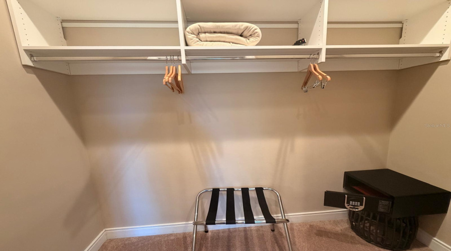 KISSIMMEE, Florida 34747, 3 Bedrooms Bedrooms, ,3 BathroomsBathrooms,Residential,For Sale,BROOKLYN,0,MFRO6393088