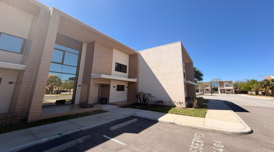 KISSIMMEE, Florida 34747, 3 Bedrooms Bedrooms, ,3 BathroomsBathrooms,Residential,For Sale,BROOKLYN,0,MFRO6393088