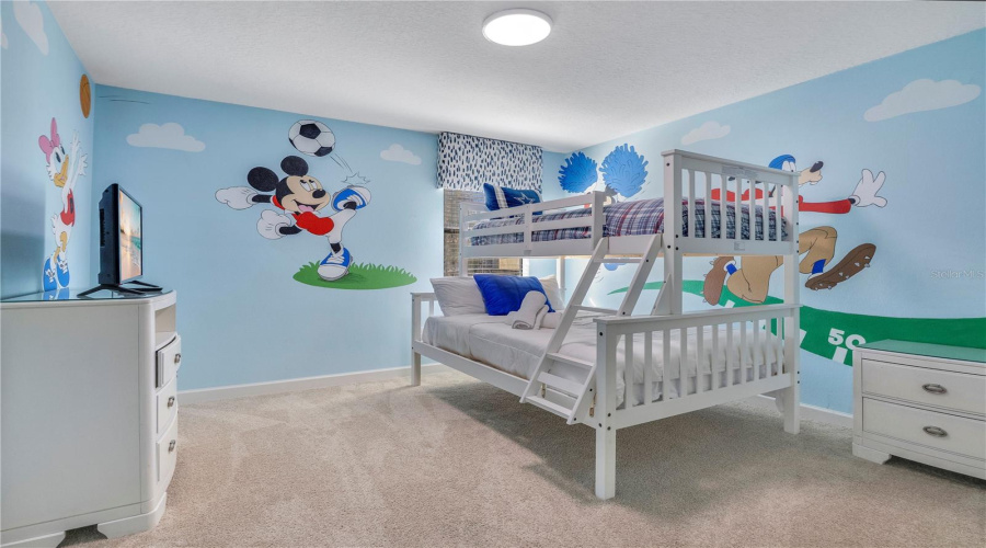 DAVENPORT, Florida 33896, 8 Bedrooms Bedrooms, ,5 BathroomsBathrooms,Residential,For Sale,WEXFORD,0,MFRO6360701