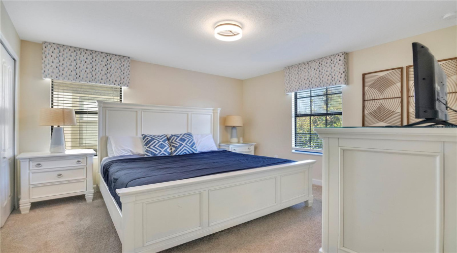 DAVENPORT, Florida 33896, 8 Bedrooms Bedrooms, ,5 BathroomsBathrooms,Residential,For Sale,WEXFORD,0,MFRO6360701