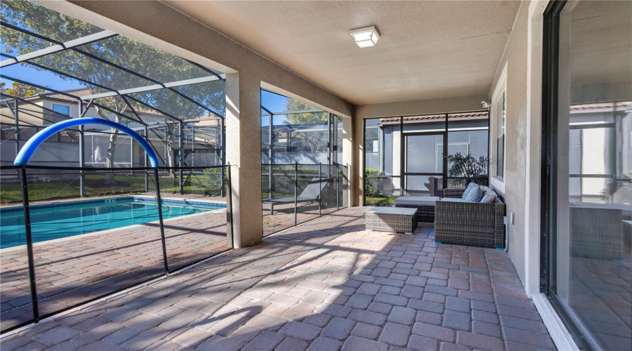 DAVENPORT, Florida 33896, 8 Bedrooms Bedrooms, ,5 BathroomsBathrooms,Residential,For Sale,WEXFORD,0,MFRO6360701