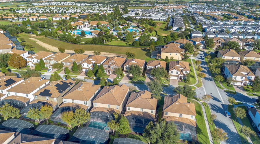 DAVENPORT, Florida 33896, 8 Bedrooms Bedrooms, ,5 BathroomsBathrooms,Residential,For Sale,WEXFORD,0,MFRO6360701