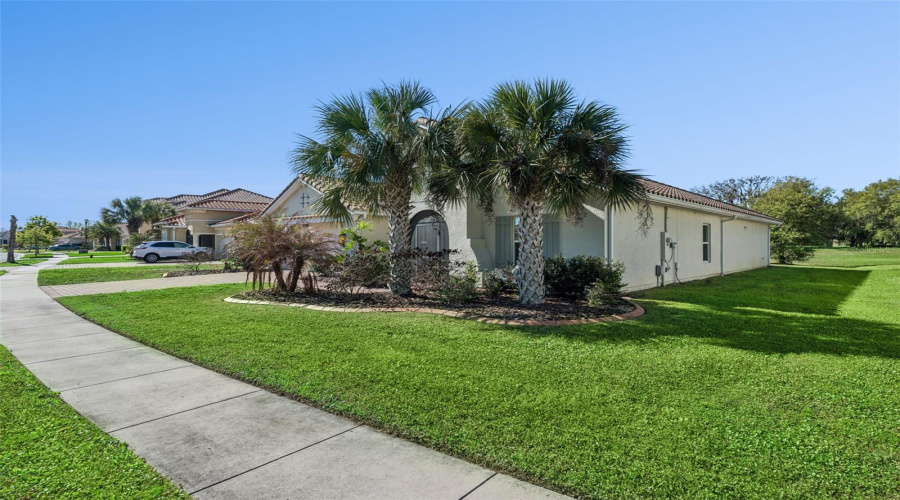 KISSIMMEE, Florida 34746, 4 Bedrooms Bedrooms, ,3 BathroomsBathrooms,Residential,For Sale,RIALTO,0,MFRS5146384